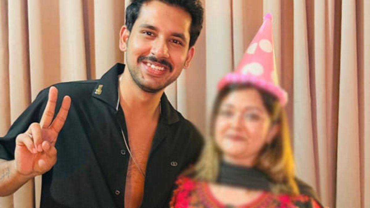 আলভীর বিচারের দাবিতে মানববন্ধন, বর্জনের ডাক