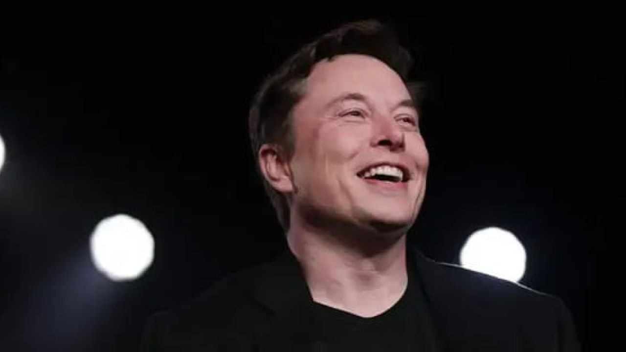 বিশ্বের বৃহত্তম সেমিকন্ডাক্টর উৎপাদন কেন্দ্র ‘টেরাফ্যাব’ নির্মাণের ঘোষণা ইলন মাস্কের