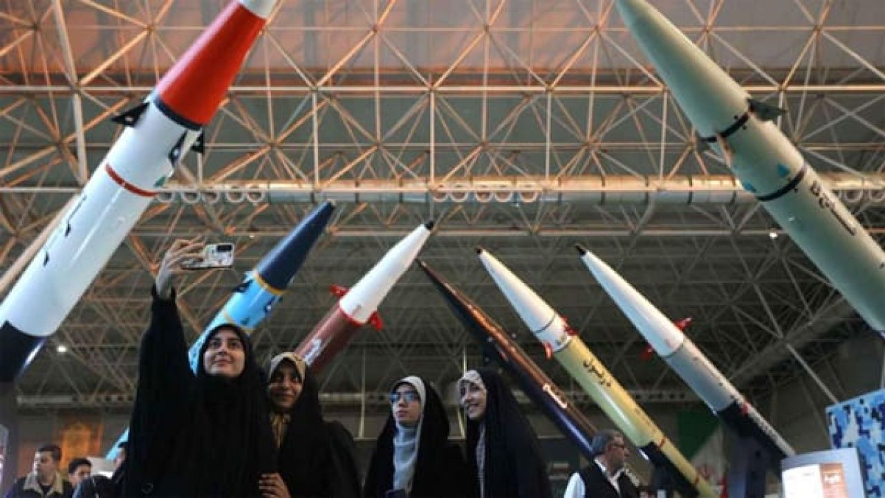 এখনো ইরানের বিশাল ক্ষেপণাস্ত্র ভান্ডার অক্ষত