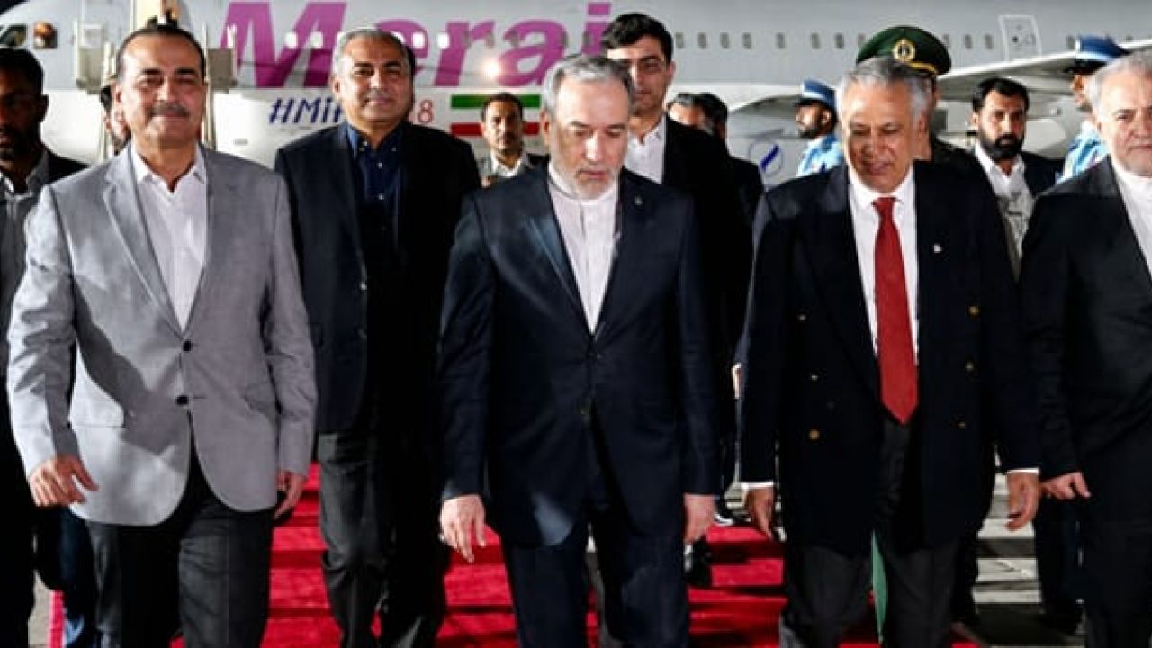 যুদ্ধের স্থায়ী সমাধানে পাকিস্তানকে ‘কার্যকর কাঠামো’ দিল ইরান