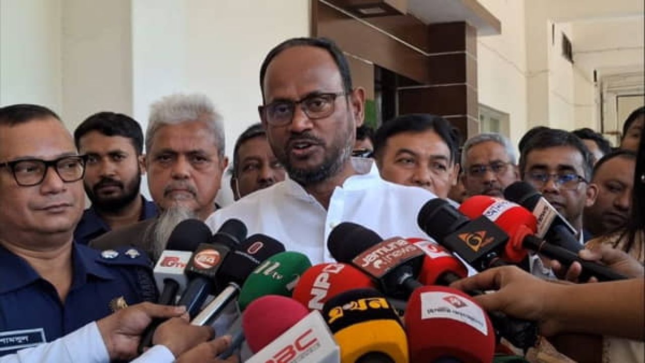 আসন্ন ঈদুল আজহায় কোরবানির পশুর ঘাটতি নেই,  চাহিদার চেয়ে ২২ লাখ বেশি পশু দেশেই মজুদ আছে