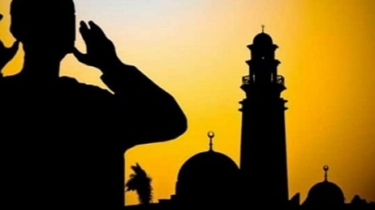 বাজেটে ১০ হাজার টাকা ইমাম-মুয়াজ্জিনদের সম্মানীর প্রস্তাব 