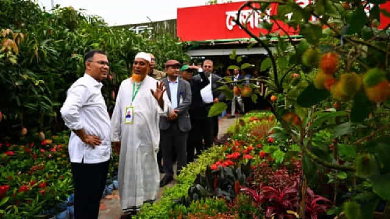 বসবাসের অযোগ্য শহরের তালিকায় ঢাকার অবস্থান তৃতীয়, উদ্বেগ প্রধানমন্ত্রীর