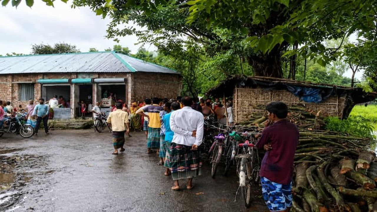 ঠাকুরগাঁওয়ে বজ্রপাতে নারীসহ দুজনের মৃত্যু